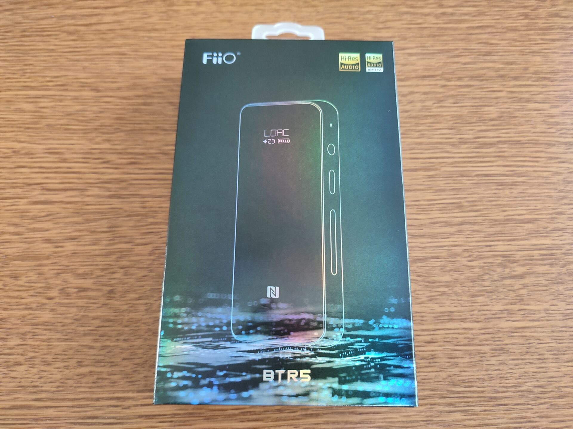fiio-btr5-2021-package-front