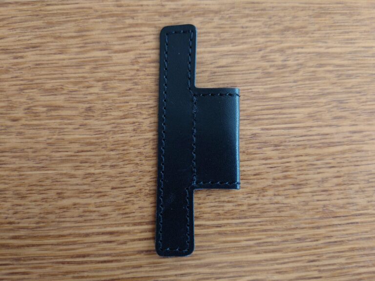 薄型ケースの上からでも充電できる drip Leather Apple Pencil Holder レビュー 繊細ガジェットレビュー