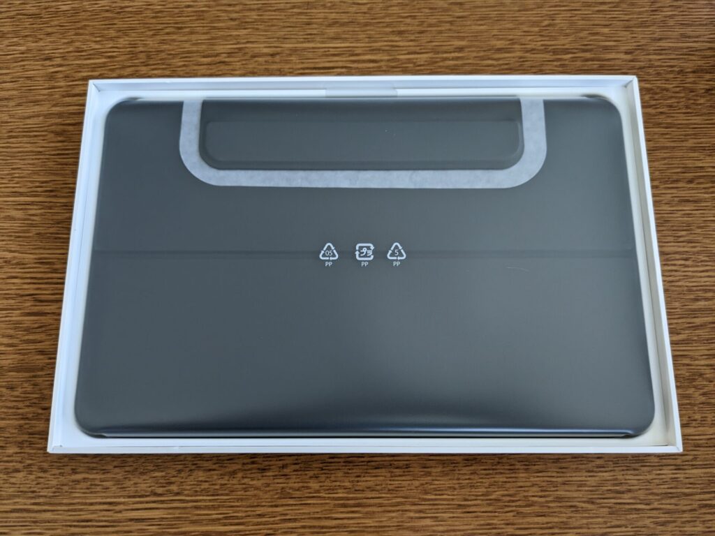 oppo-pad-air-smart-cover-unpackaged