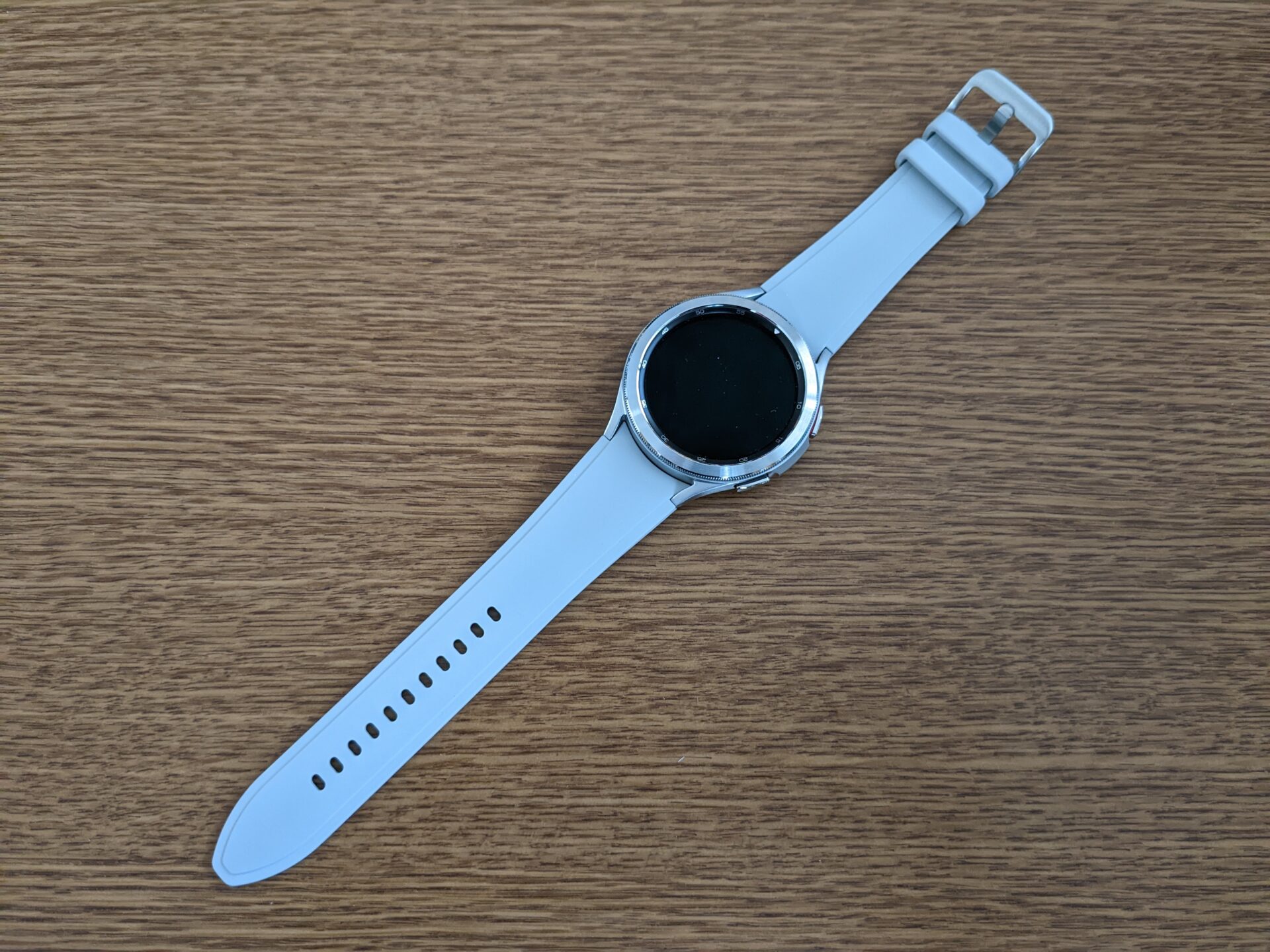 galaxy-watch4-classic-front