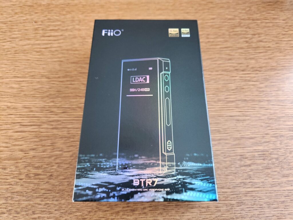 fiio-btr7-package-front