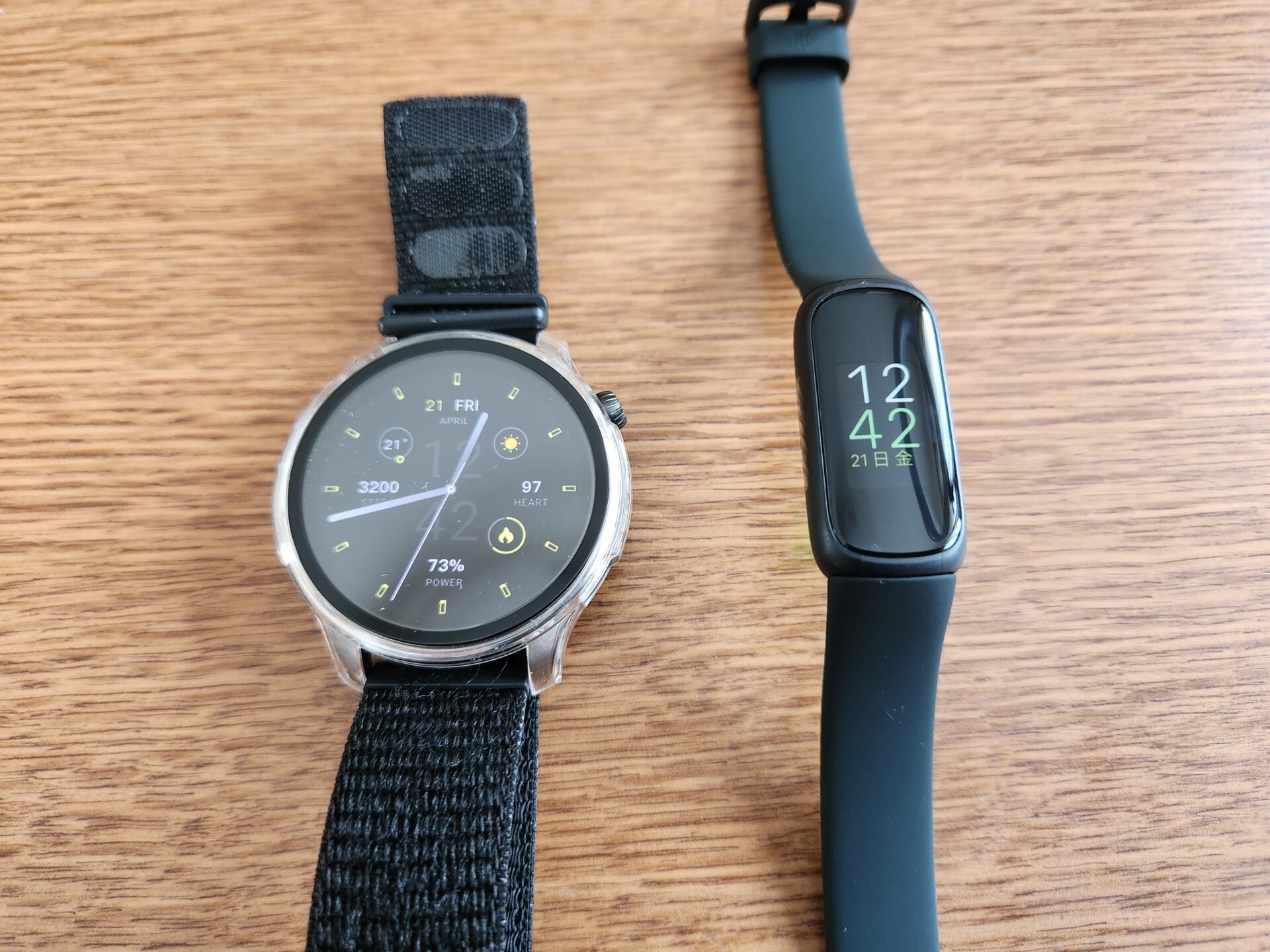 smartwatch-vs-smartband