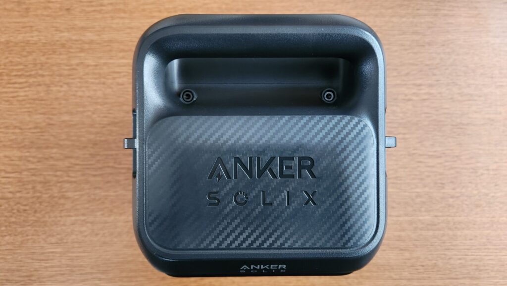 anker-solix-c300-top