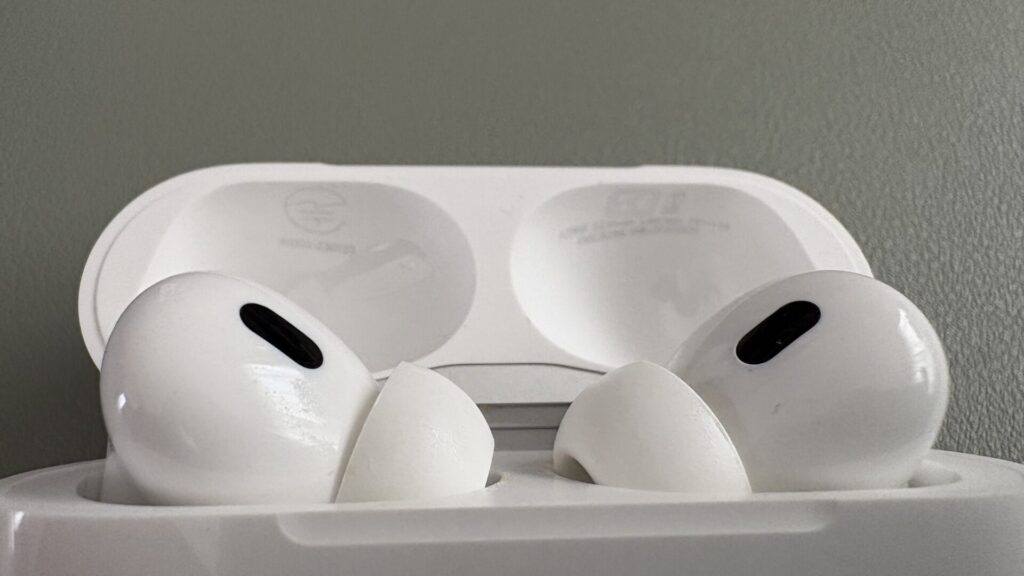airpods-pro-2-charging-case-telec