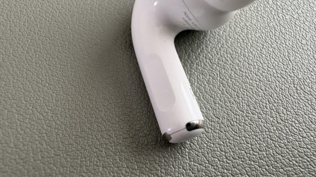 airpods-pro-2-sensor