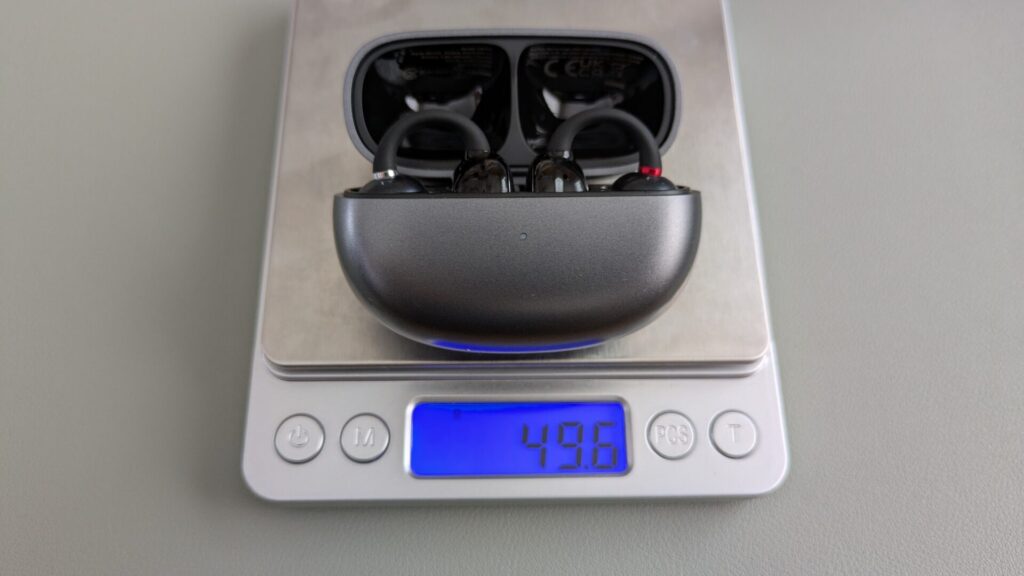 earfun-clip-with-charging-case-weight