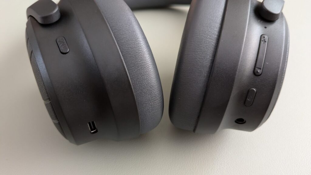soundpeats-space-pro-ear-cup-side