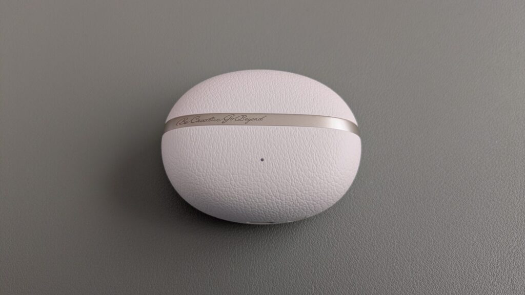qcy-crossky-c50-charging-case-front