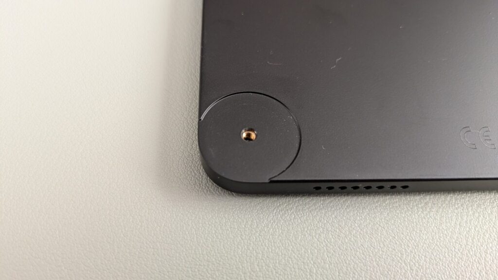 blackview-zeno-1-screw