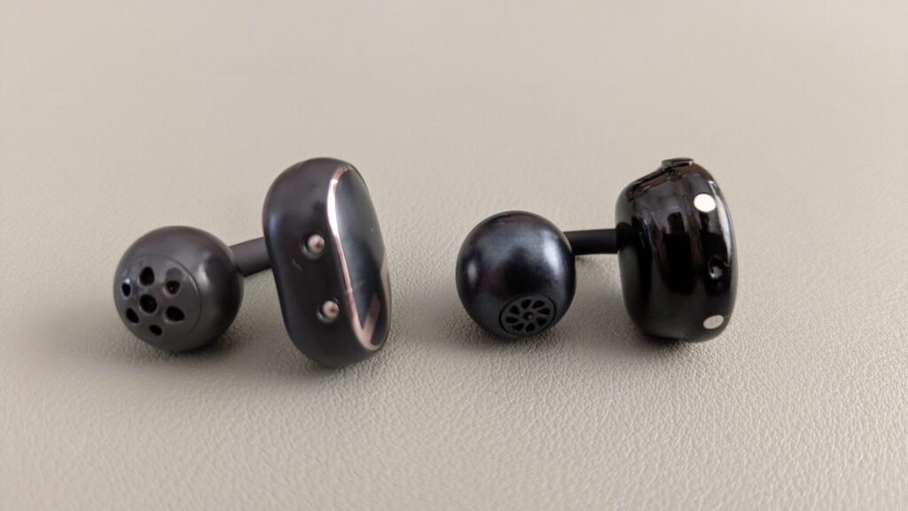 soundpeats-clip1-vs-earfun-clip-button