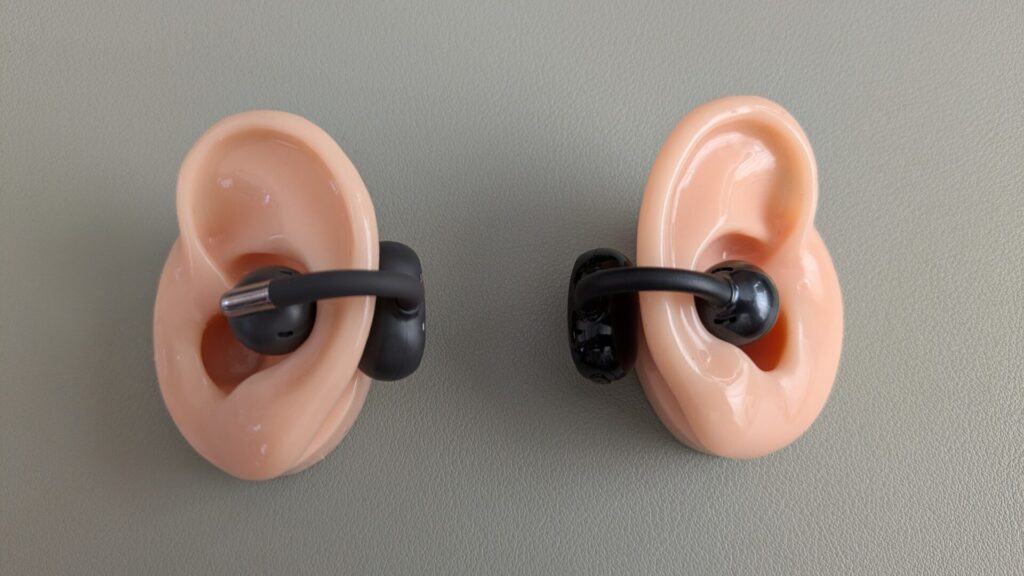 soundpeats-clip1-vs-soundpeats-uu-ear-cuff-earphones-appearance-side