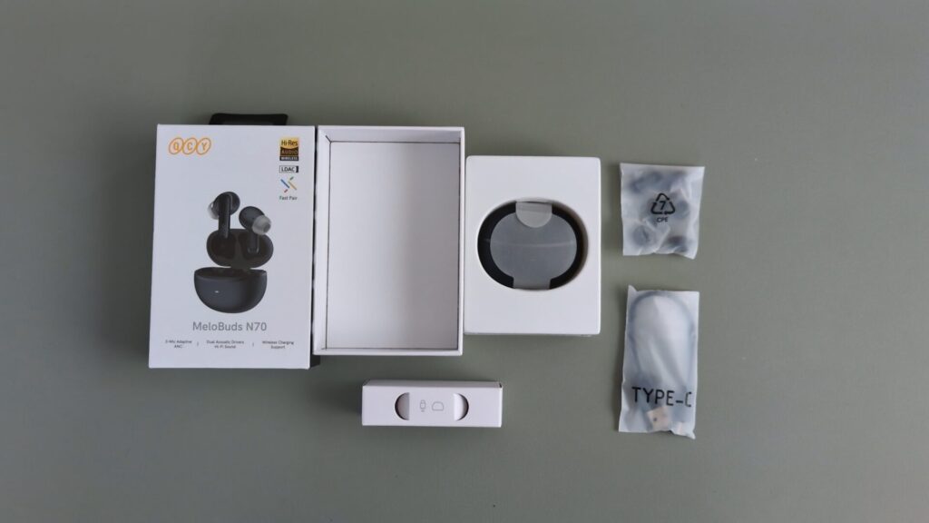 qcy-melobuds-n70-unpackaged