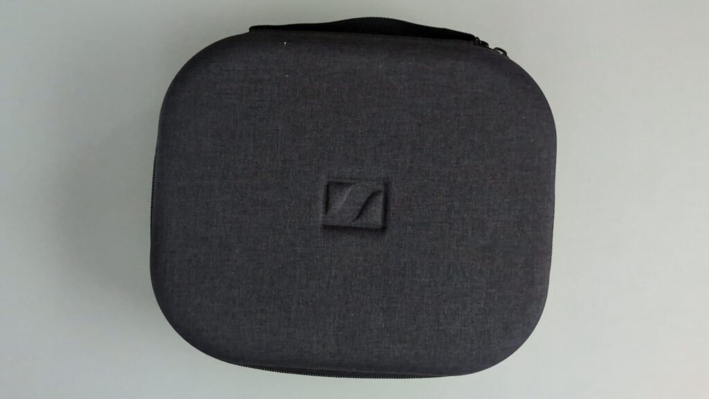 sennheiser-hd-490-pro-plus-premium-case