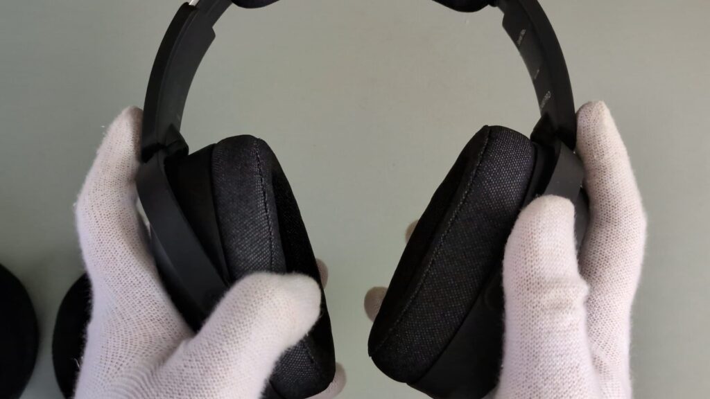 sennheiser-hd-490-pro-plus-ear-pads-fablic