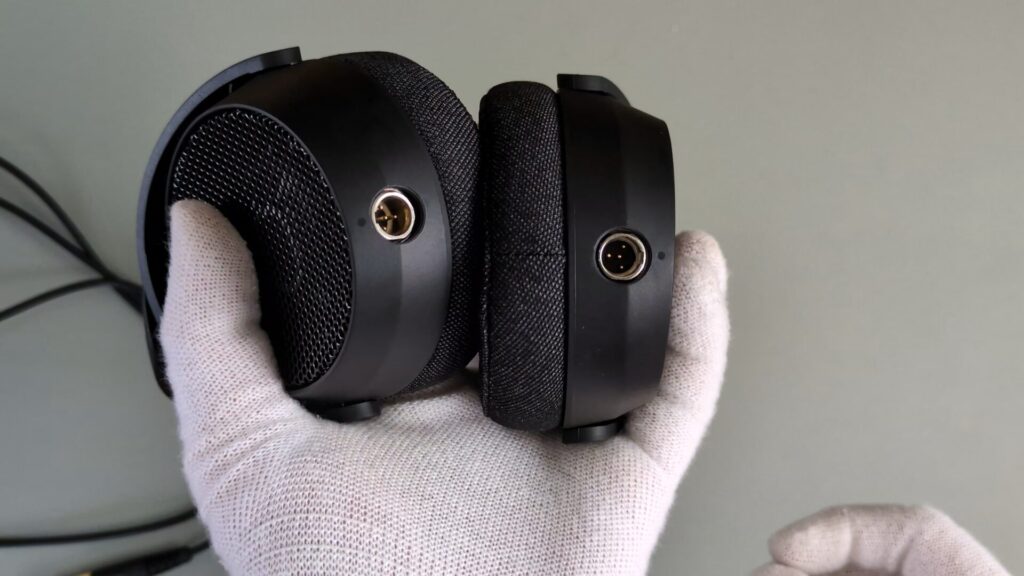 sennheiser-hd-490-pro-plus-connecter