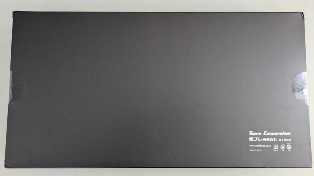 topre-realforce-r4-package-back