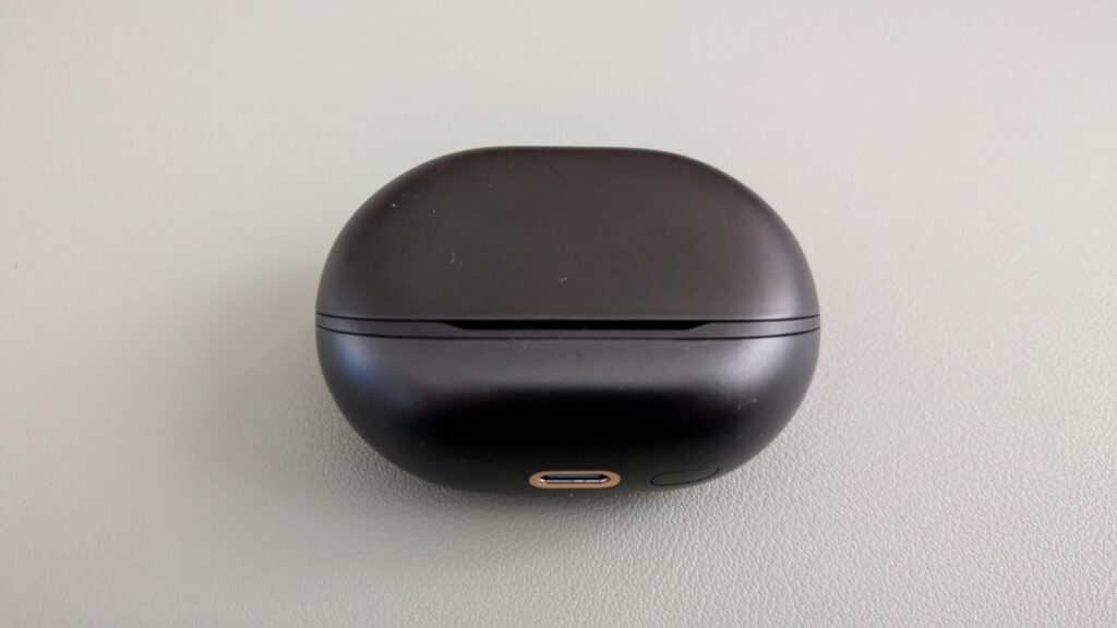soundpeats-air5-pro-plus-charging-case