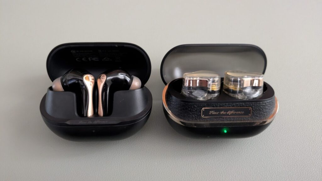 soundpeats-air5-pro-plus-vs-h3-charging-case-opened