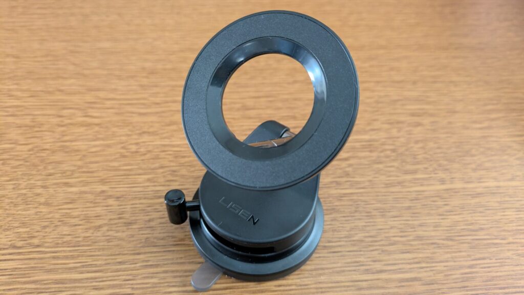 lisen-magsafe-in-vihicle-smartphone-holder-attachment-2