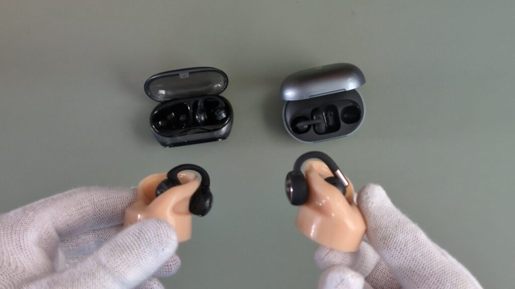jbl-soundgear-clips-vs-soundpeats-clip1-appearance-bottom