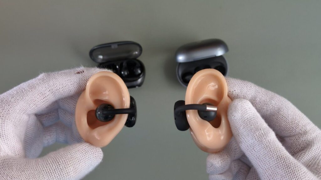 jbl-soundgear-clips-vs-soundpeats-clip1-appearance-side