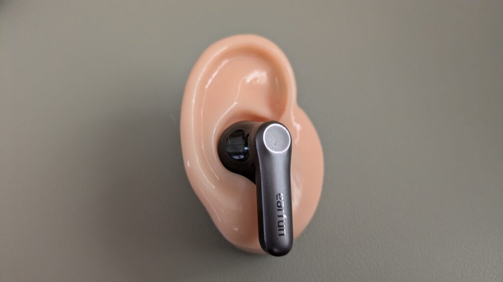 earfun-air-pro-4-plus-appearance-side