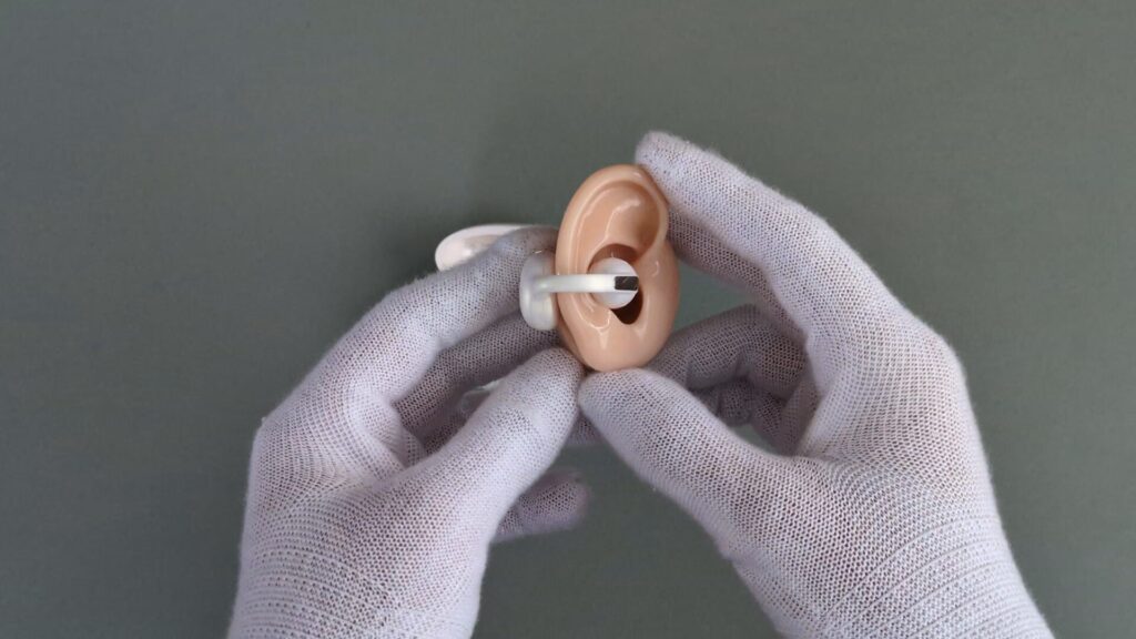 baseus-bowie-mc1-pro-appearance-side