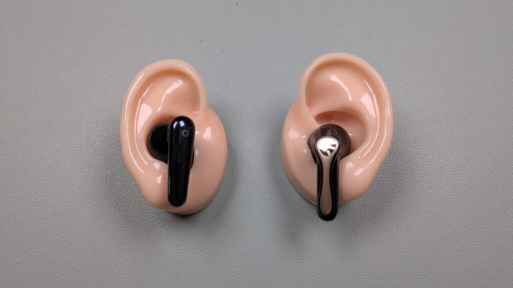 anker-soundcore-liberty-4-pro-vs-soundpeats-air5-pro-appearance-side