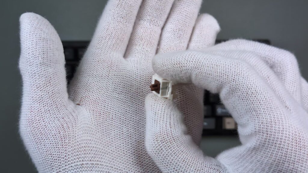 wobkey-rainy-75-pro-kailh-cocoa-switch