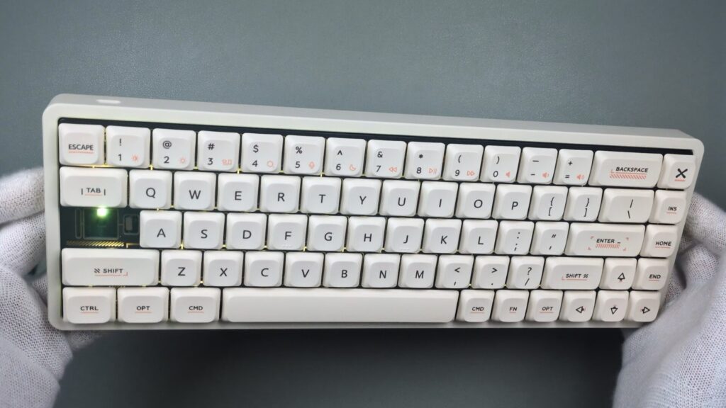 iqunix-magi65-rgb-backlight