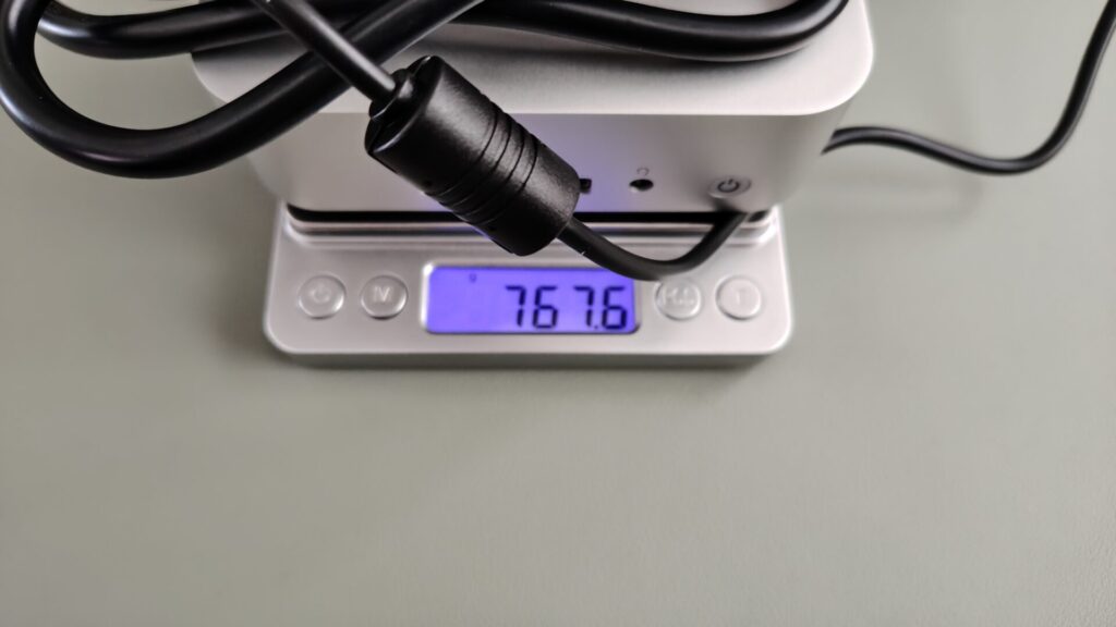 geekom-a5-pro-2026-edition-with-ac-adapter-weight