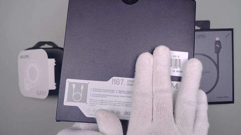 aulumu-m07-gray-package-back
