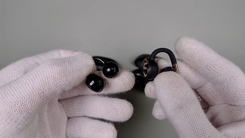 soundpeats-uu2-ear-cuff-earphones-vs-clip1-button