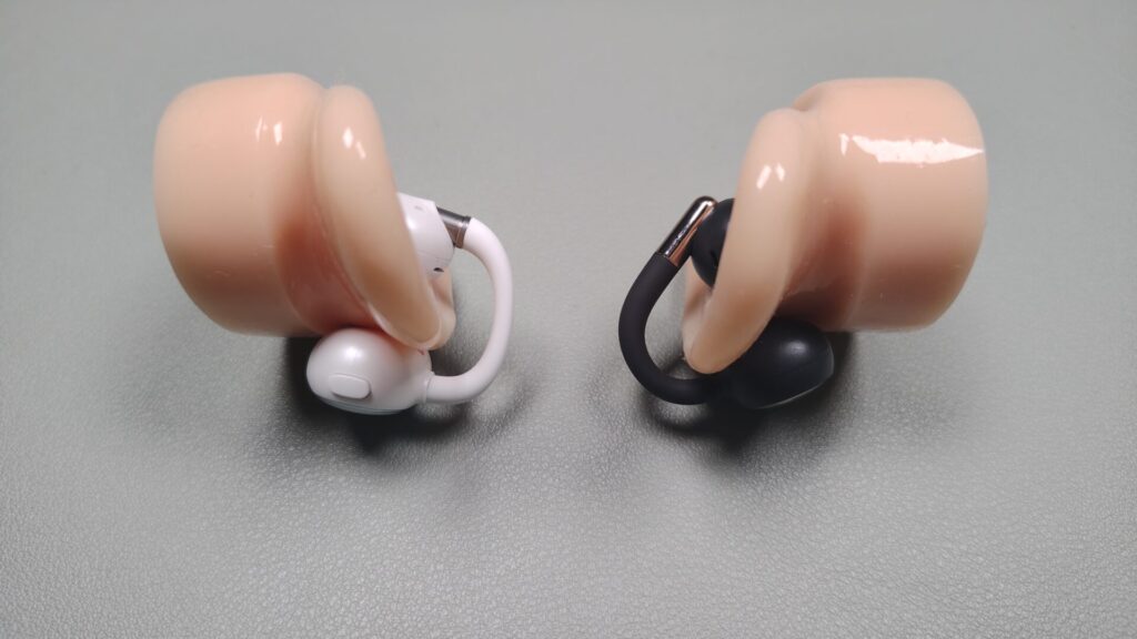 earfun-clip-2-vs-soundpeats-clip1-appearance-top