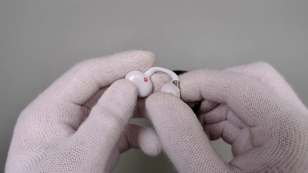 earfun-clip-2-r