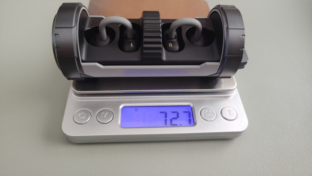 moondrop-u-c-t-s-with-charging-case-weight