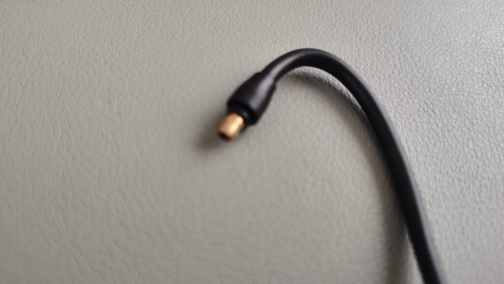 sennheiser-ie-100-pro-cable-joint