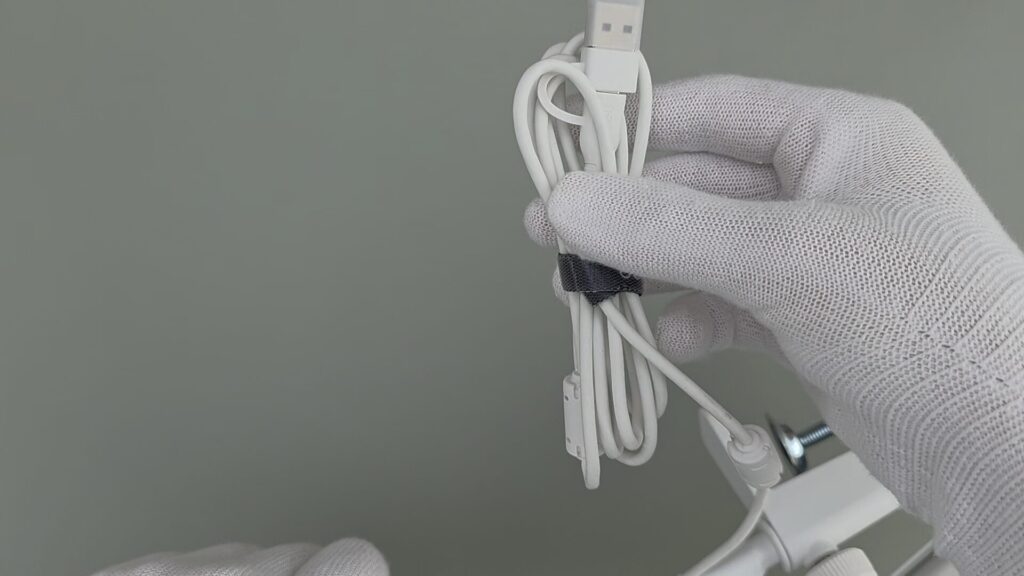 fifine-ampligame-am8-prot-arm-cable