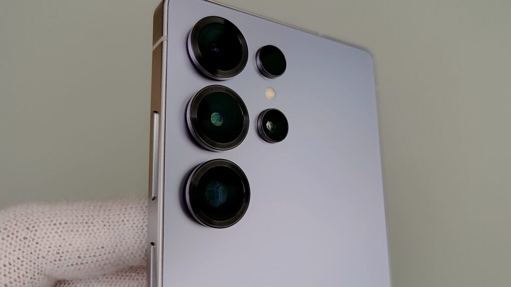 galaxy-s25-ultra-side