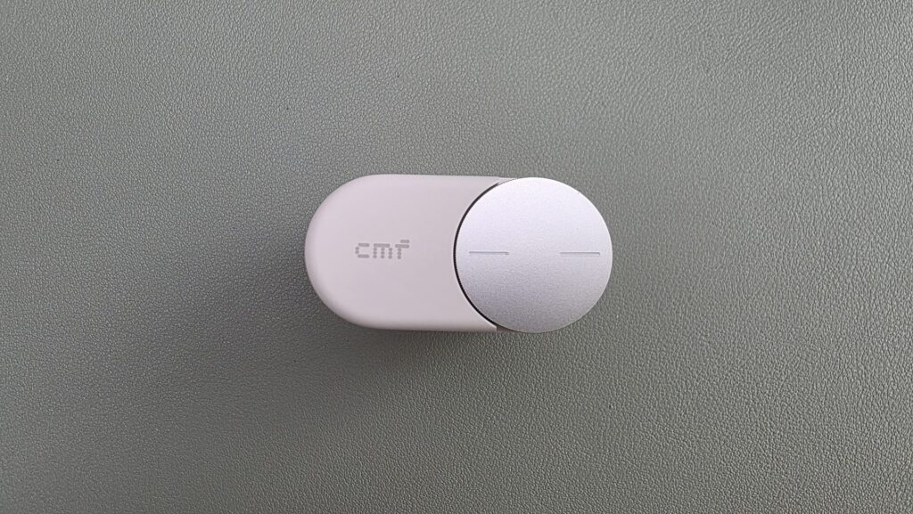 cmf-clip-pro-charging-case-top