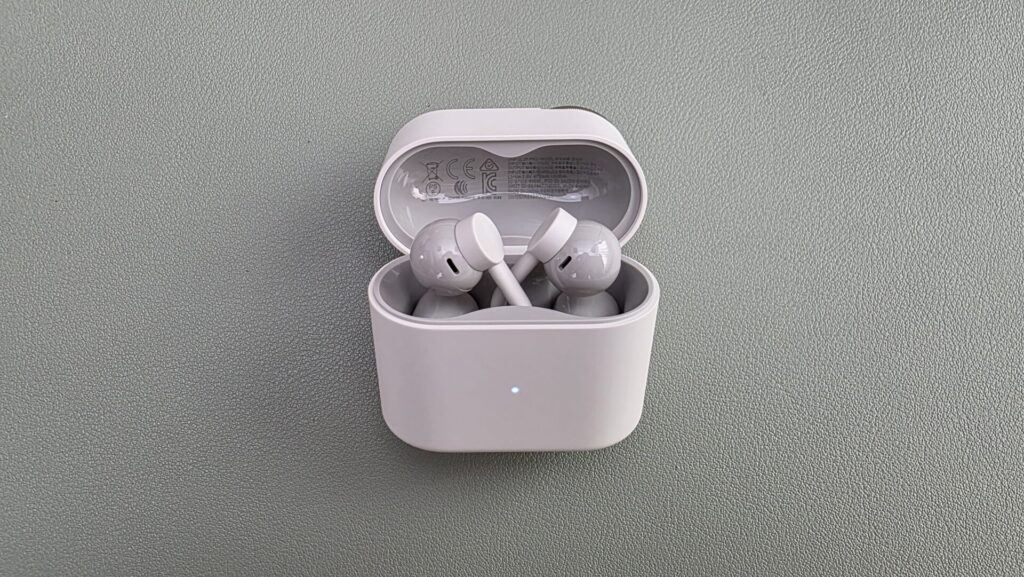 cmf-clip-pro-charging-case-opened
