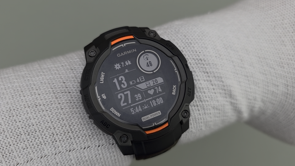 garmin-instinct-3-dual-power-appearance