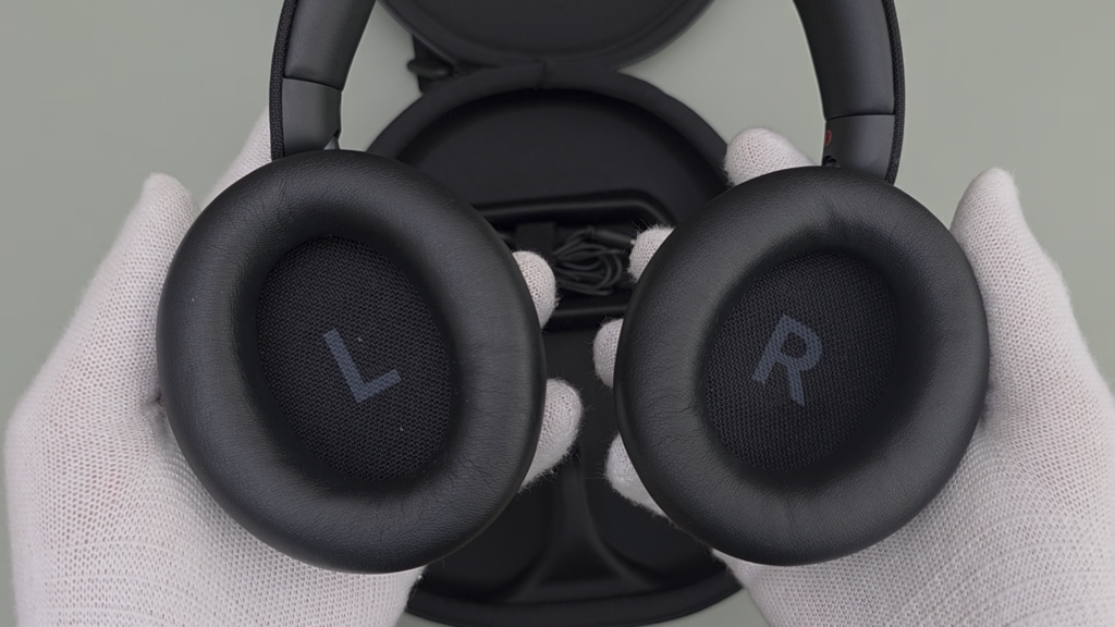 earfun-wave-pro-x-earcup-inside